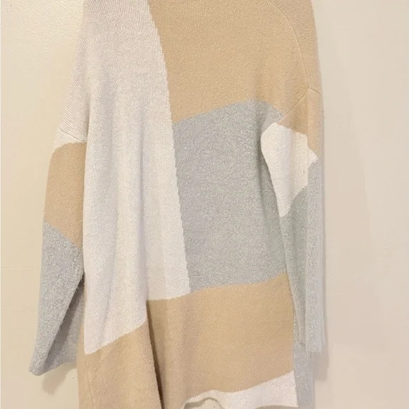 Cozy Colorblock Open Front Sweater - Picture 2 of 2